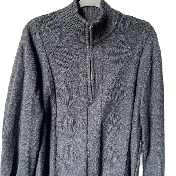HAGGAR Clothing Men’s Charcoal Gray Knit Sweater w/Diamond Designs (Size: XL) - Picture 6 of 10